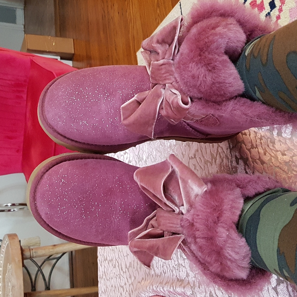 UGGS Sparkly Leather Wine Velvet Bow Boots With Sparkles!